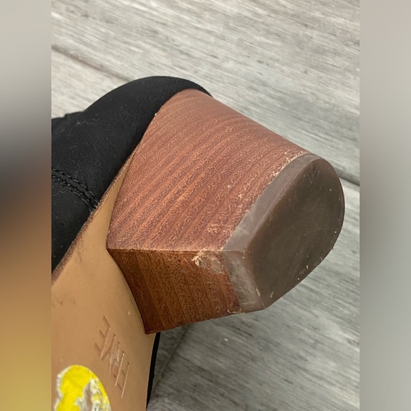 FRYE Reina Black Suede Leather Western Bootie Sz 9 - Picture 14 of 17